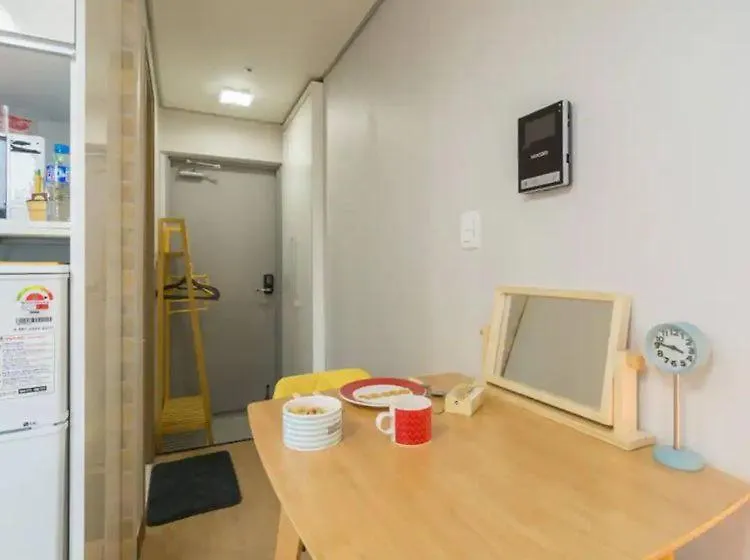 Basecamp Jongno Apartment Seoul 0*,  South Korea