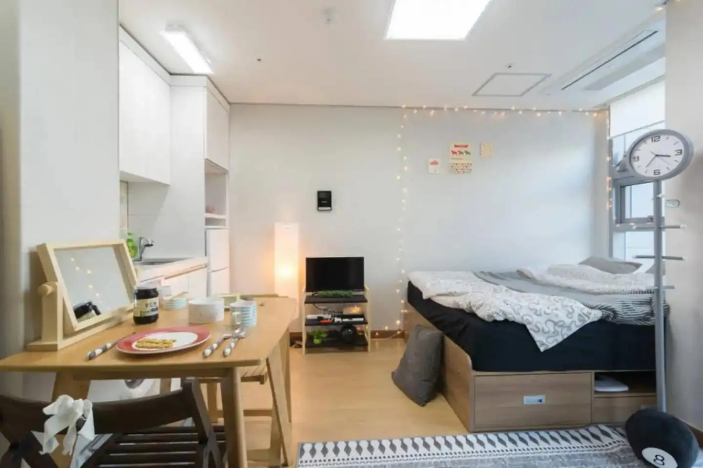 Basecamp Jongno Apartment Seoul South Korea